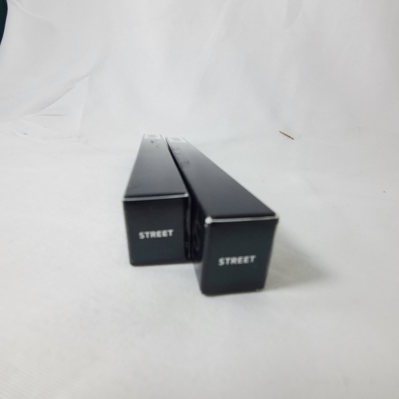 HAUS LABORATORIES by Lady Gaga EYE-DENTIFY GEL PENCIL EYELINER- Street set of 2 - Picture 2 of 3